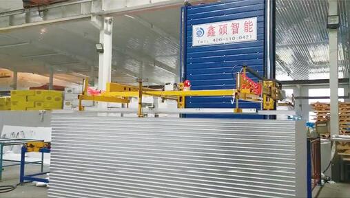 双腿中间被吸到发软的感觉