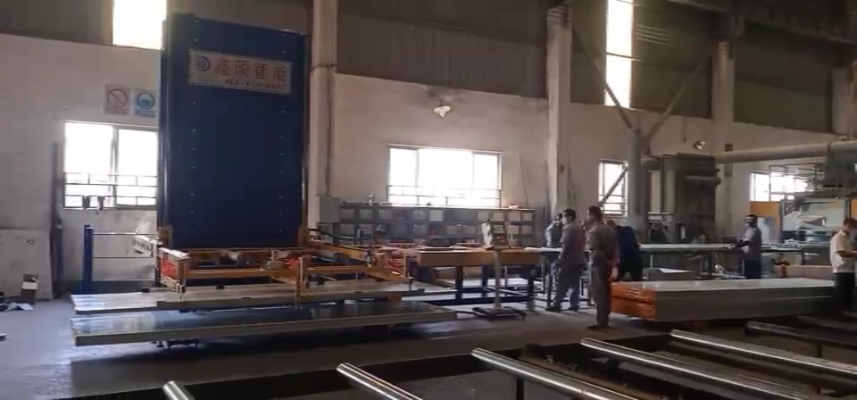 双腿中间被吸到发软的感觉