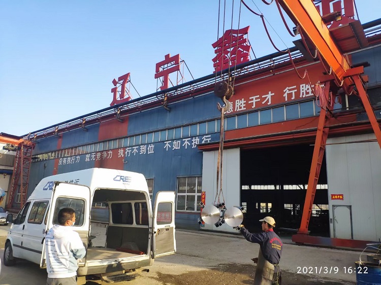 双腿中间被吸到发软的感觉